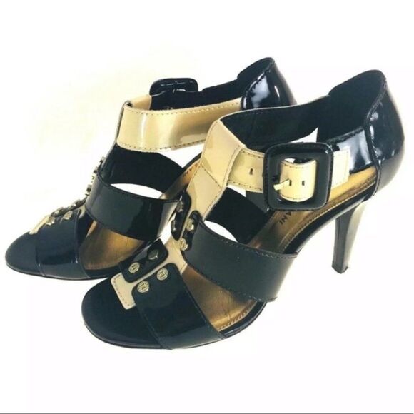 Antonio Melani Sandals Size 8 Black Gold Heels Y - Picture 1 of 8